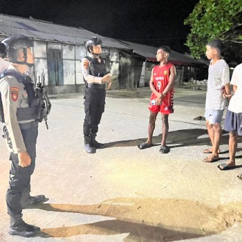 CIPTAKAN SITUASI YANG KONDUSIF, SATUAN SAMAPTA POLRES KEPULAUAN ARU RUTIN LAKSANAKAN PATROLI.