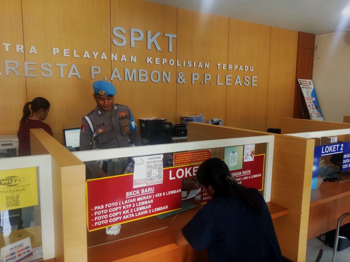 Sipropam Polresta Ambon Lakukan Pengawasan pelayanan Publik di Mako Polresta Ambon