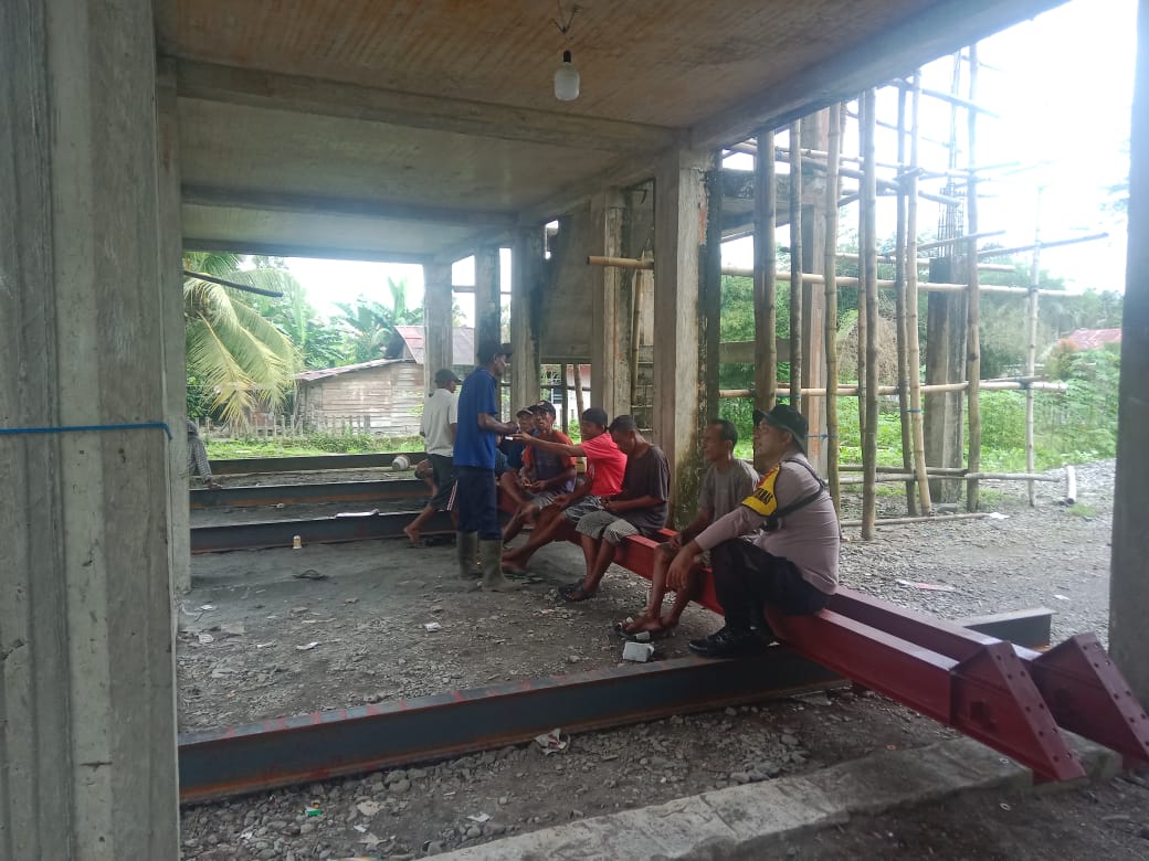 Bhabinkamtibmas BRIPKA Weros D Kokiroba, Kembali Melaksanakan Kegiatan Sambang