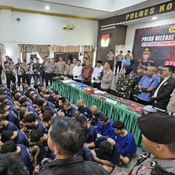 Survei Indikator Politik Indonesia: Kepuasan Tinggi Warga pada Polisi Berantas Premanisme