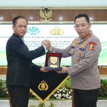Teken MoU dengan Kementerian LH, Kapolri Komitmen Jaga Kualitas Lingkungan Hidup Jadi Lebih Baik