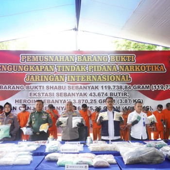 Polda Riau Gelar Pemusnahan Barang Bukti Narkoba