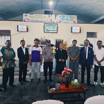 Polsek Babar Timur Hadir Berikan Pengamanan Kegiatan Keagamaan