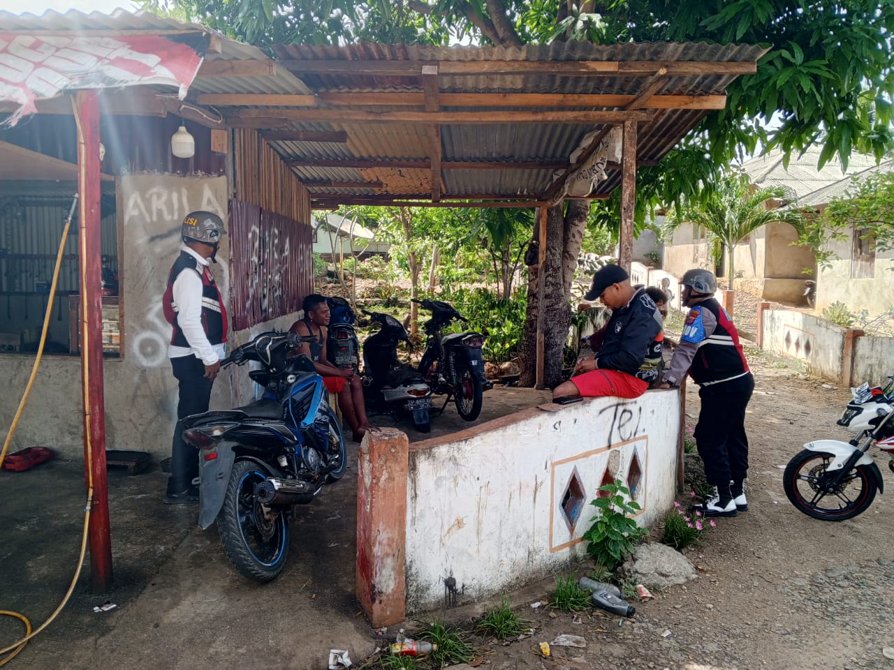 Polsek Serwaru Intensifkan Patroli KRYD,  Ajak Warga Jaga Keamanan dan Ketertiban di Desa