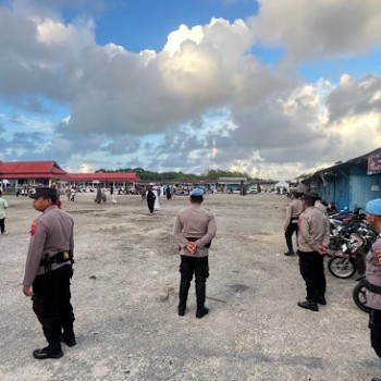 Polres Kepulauan Tanimbar amankan Sholat Ied, jamin rasa aman saat perayaan Idul Adha