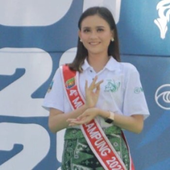 Selendang Miwang Warnai WSL Krui Pro 2025