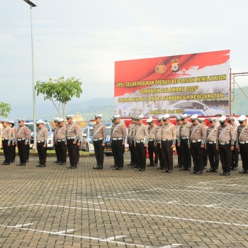 Polda Maluku Gelar Apel Kesiapan Operasi Simpatik Salawaku 2025