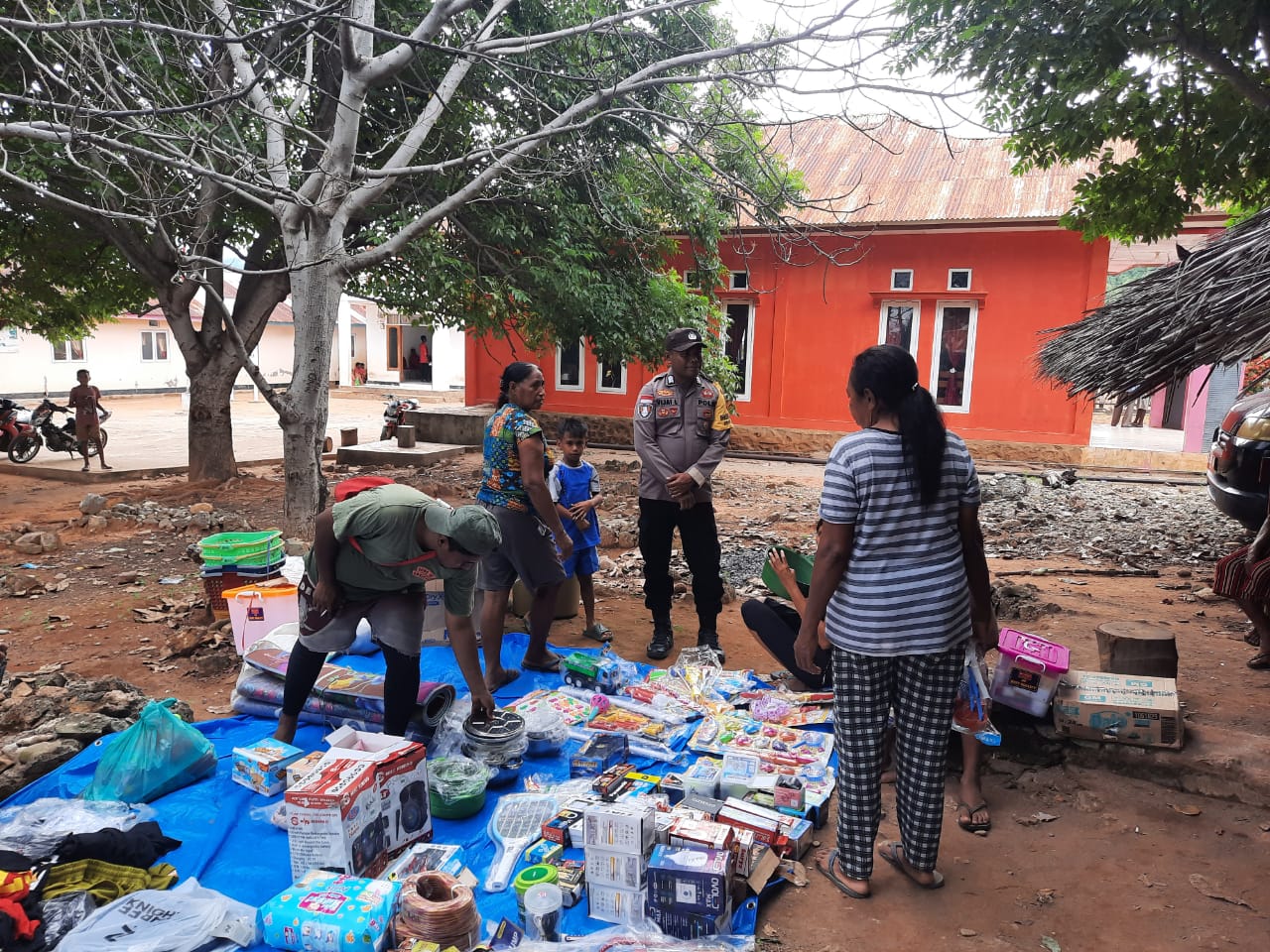 Kapolres MBD Minta Bhabinkamtibmas Jajarannya Tingkatkan Kualitas Pembinaan Kepada Masyarakat