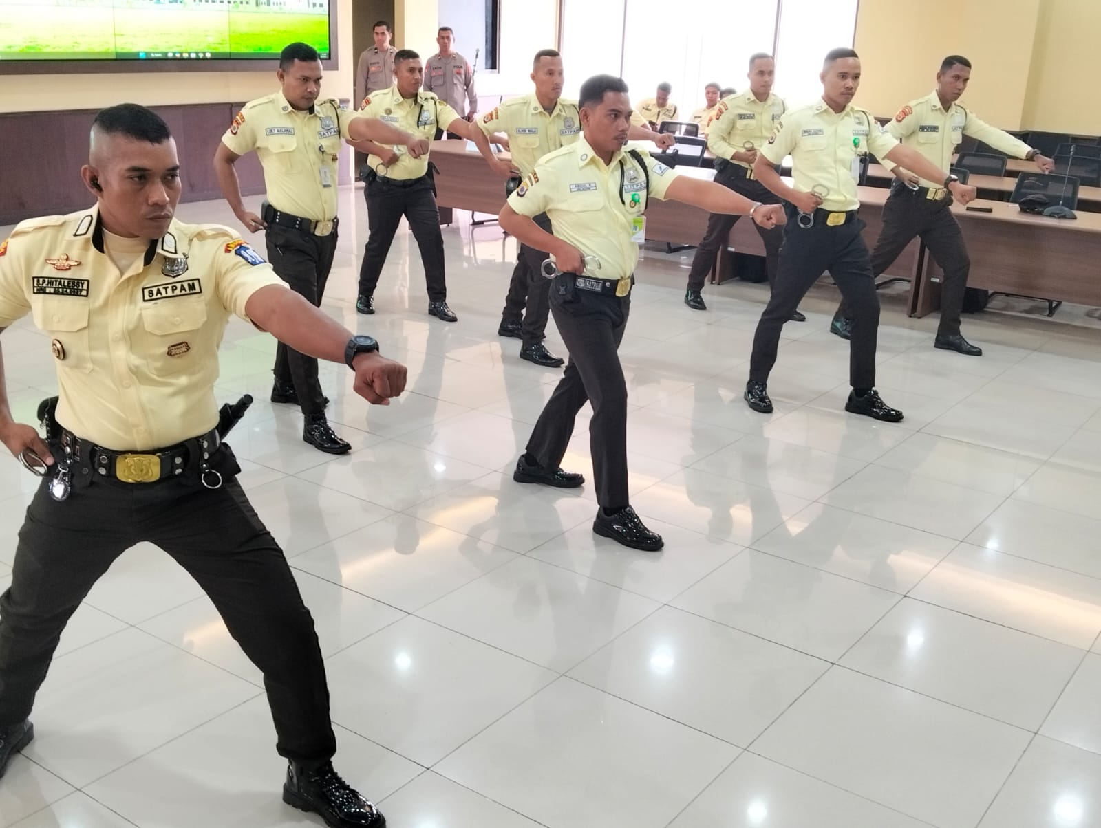 Polda Maluku Gelar Lomba BUJP dan Satpam Teladan Sambut HUT ke-79 Bhayangkara