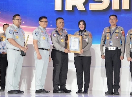 Mampu Tekan Laka Lantas Ditlantas Polda Maluku Raih iCELL Awards dari Korlantas Polri