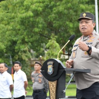 Pimpin Apel Perdana, Wakapolda Maluku Ingatkan Persenol Untuk Bekerja Dengan Baik
