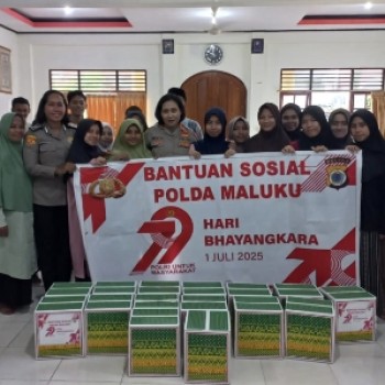 Jelang Hari Bhayangkara Polda Maluku Kembali Santuni Anak Yatim
