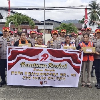 Jelang Hari Bhayangkara ke-79, SPN Polda Maluku Kembali Berbagi Kasih