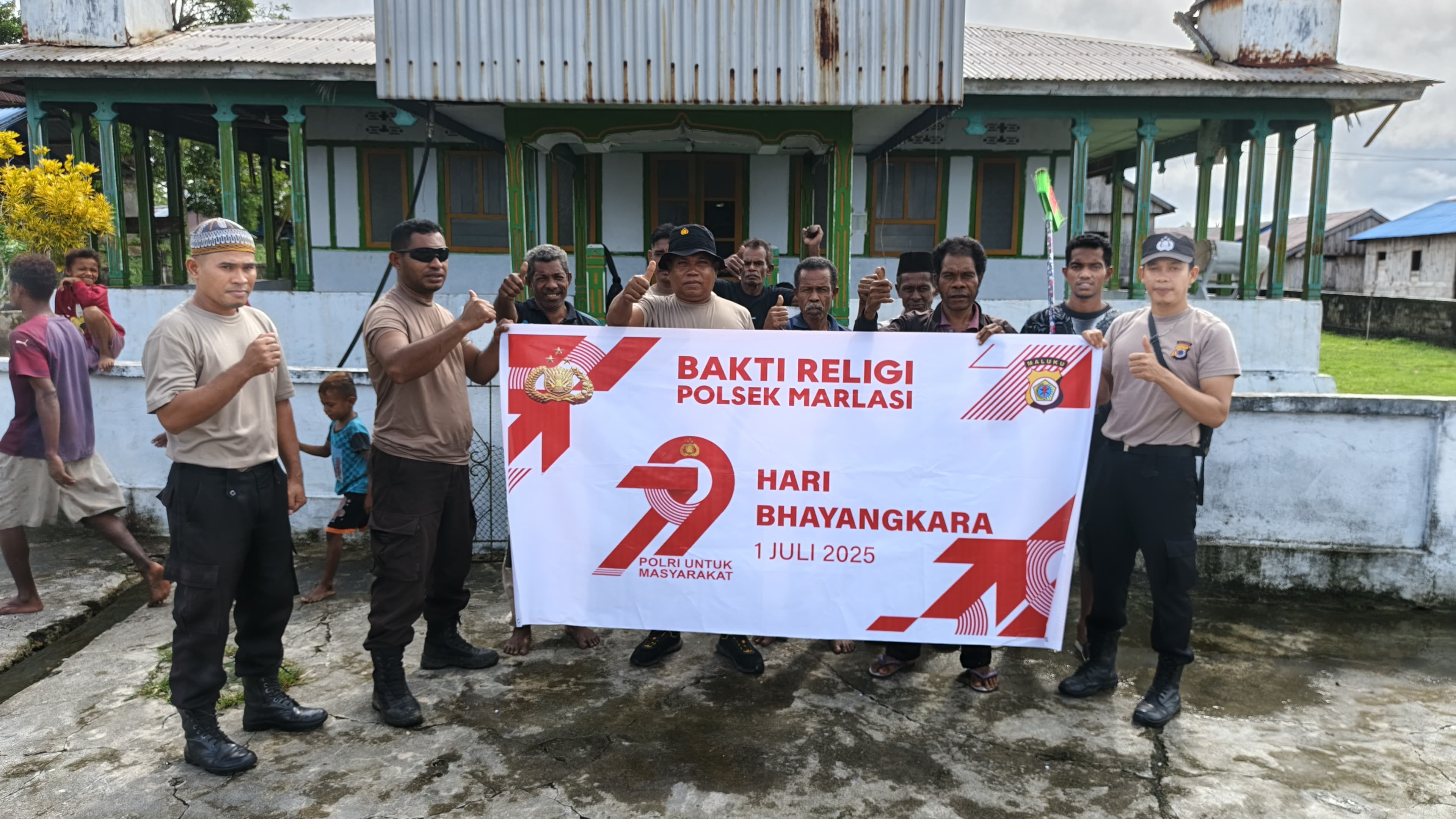 Bakti Religi Polsek Marlasi Di Masjid AL ANSHOR Desa Kolamar Dalam Menyongsong HUT Bhayangkara Ke -79.