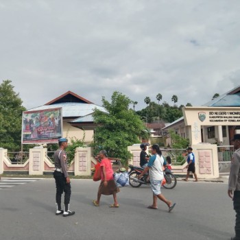 Polsek Kisar Gelar Patroli KRYD, Tekankan Warga Pelihara Stabilitas Kamtibmas