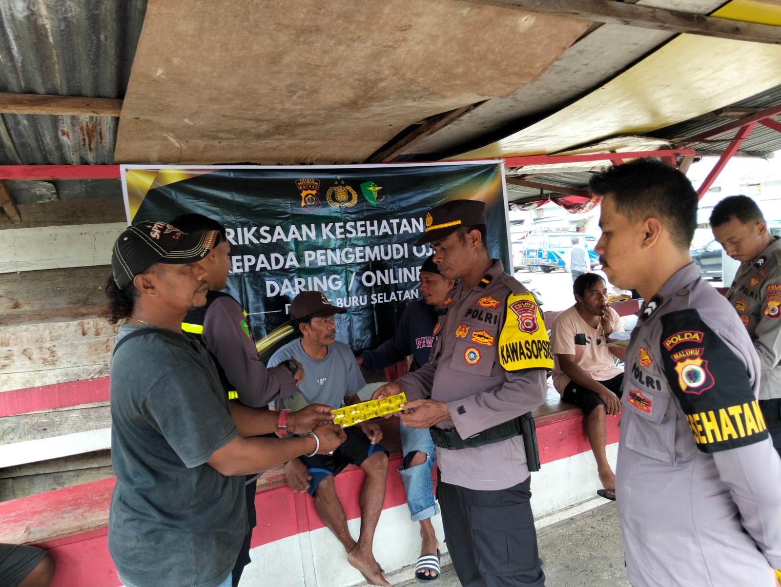 Polres Buru Selatan Kembali Gelar Pemeriksaan Kesehatan Gratis Pengemudi Ojek, Dalam Rangka Menyambut Hari Bhayangkara ke-79