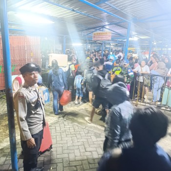 Polsek KPYS Gelar Pengamanan sekaligus Razia Gabungan di Pelabuhan Yos Sudarso,