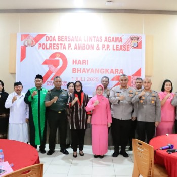Polresta Ambon Gelar Doa Bersama Lintas Agama Sambut Hari Bhayangkara ke-79