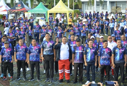 Hadiri Panggung Prajurit, Fun Bike dan Fun Walk   HUT Ke-72 Lantamal IX Ambon, Wakapolda Maluku Sampaikan Ucapan Selamat dan Apresiasi