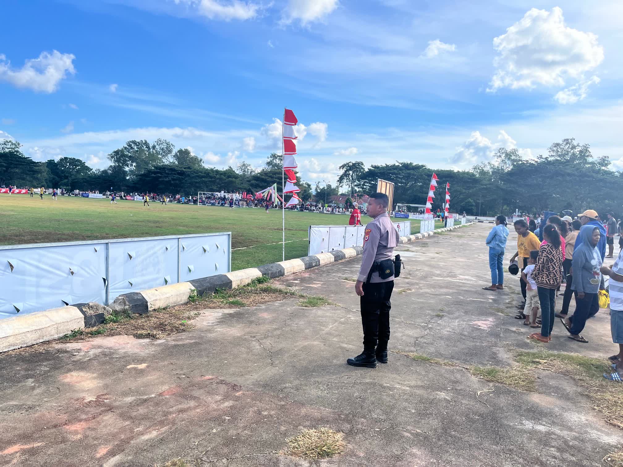 Personel Polres MBD Maksimalkan Pengamanan Turnamen Sepak Bola