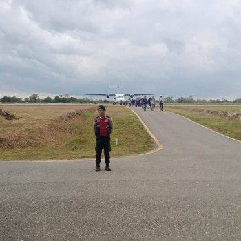 Polres MBD Amankan Operasional Penerbangan di Bandara Jos Orno Imsula Moa