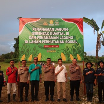 POLRES KEPULAUAN ARU GELAR PENANAMAN JAGUNG SERENTAK, DUKUNG SWASEMBADA PANGAN TAHUN 2025.