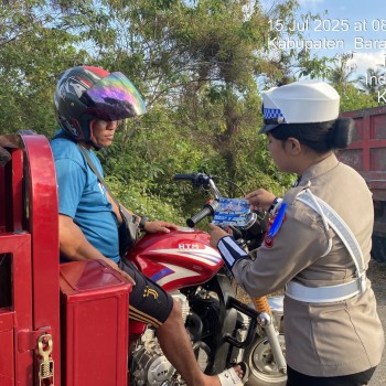 Satuan Lantas Polres MBD Hari Kedua Operasi Patuh Salawaku 2025, Lakukan Sosialisasi, Teguran dan Tilang