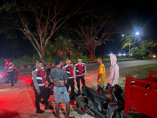 Pantau situasi di malam Minggu, Sat Samapta Polres Kepulauan Tanimbar intensifkan patroli