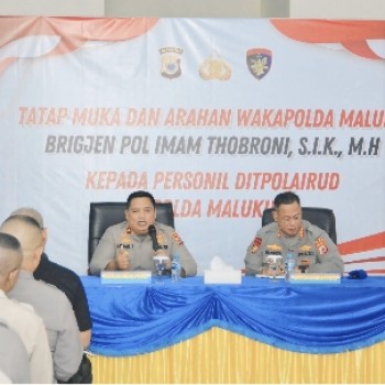 Kepada Personel Ditpolairud, Wakapolda Maluku Tegaskan Komitmen Menjaga Kawasan Maritim
