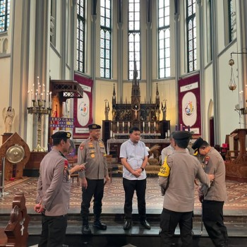 Polri Pastikan Kesiapan Pengamanan Natal 2025 dan Tahun Baru 2026 melalui Pelayanan Terpadu