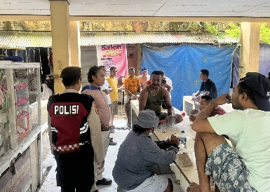 Cegah Aksi Kriminalitas di Pusat Perbelanjaan, Tim Ops Pekat Polda Maluku Gelar Patroli Dialogis